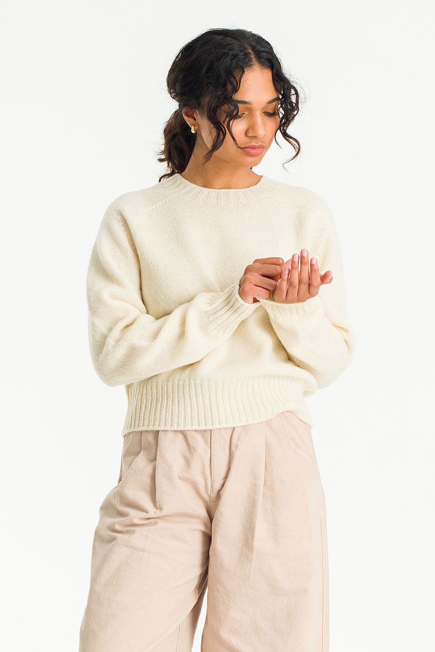 Seamless Shetland Wool Crop Jumper, Ivory