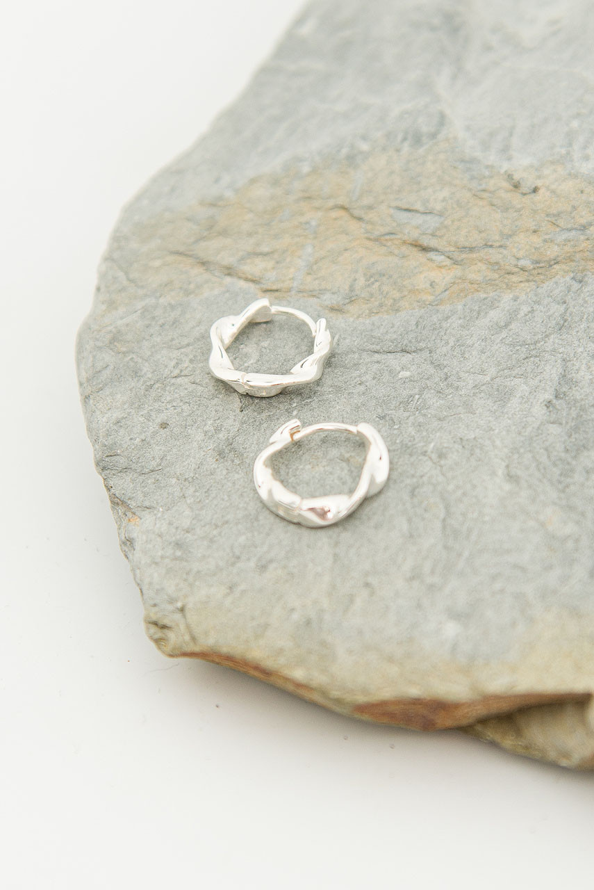 Petite Apple Twine Earrings, Silver