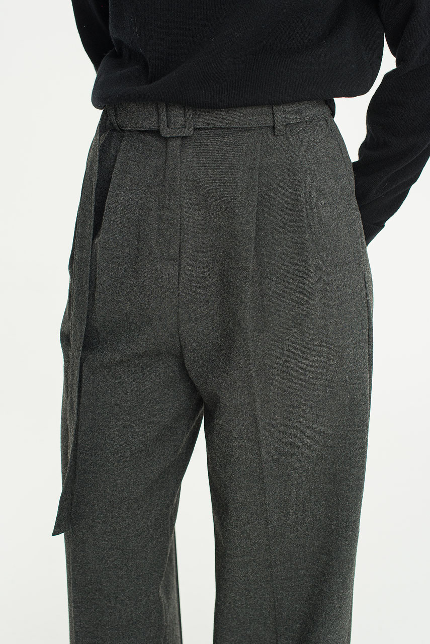 Aure Belted Slacks, Charcoal