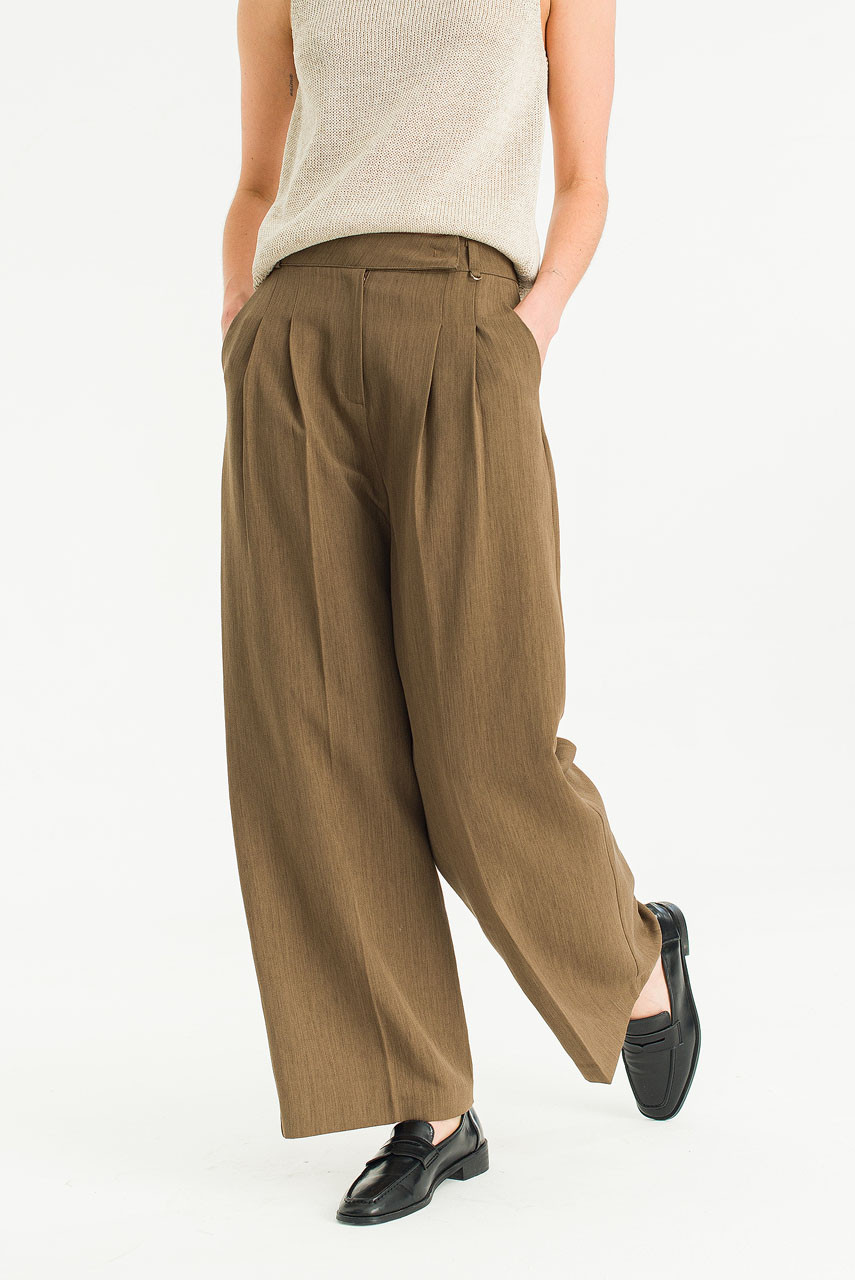 Loma Pleated Pants, Brown