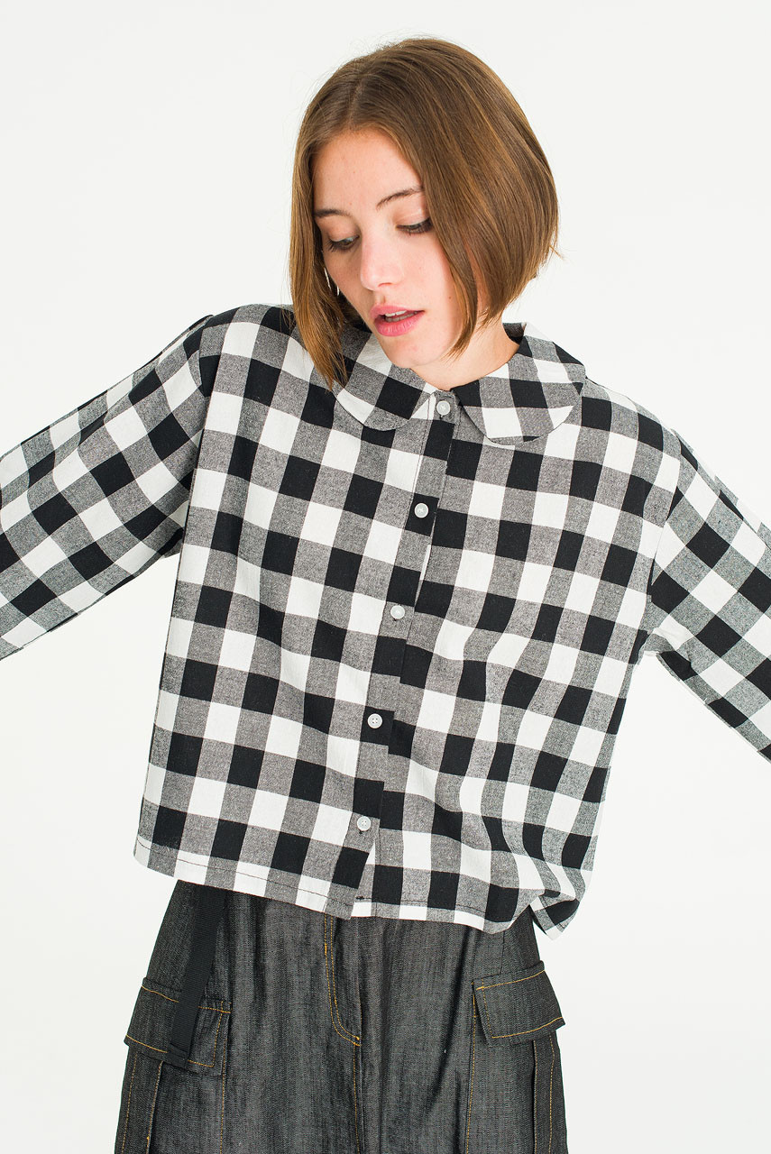 Jena Peter Collar Gingham Crop Blouse, Black/Ivory