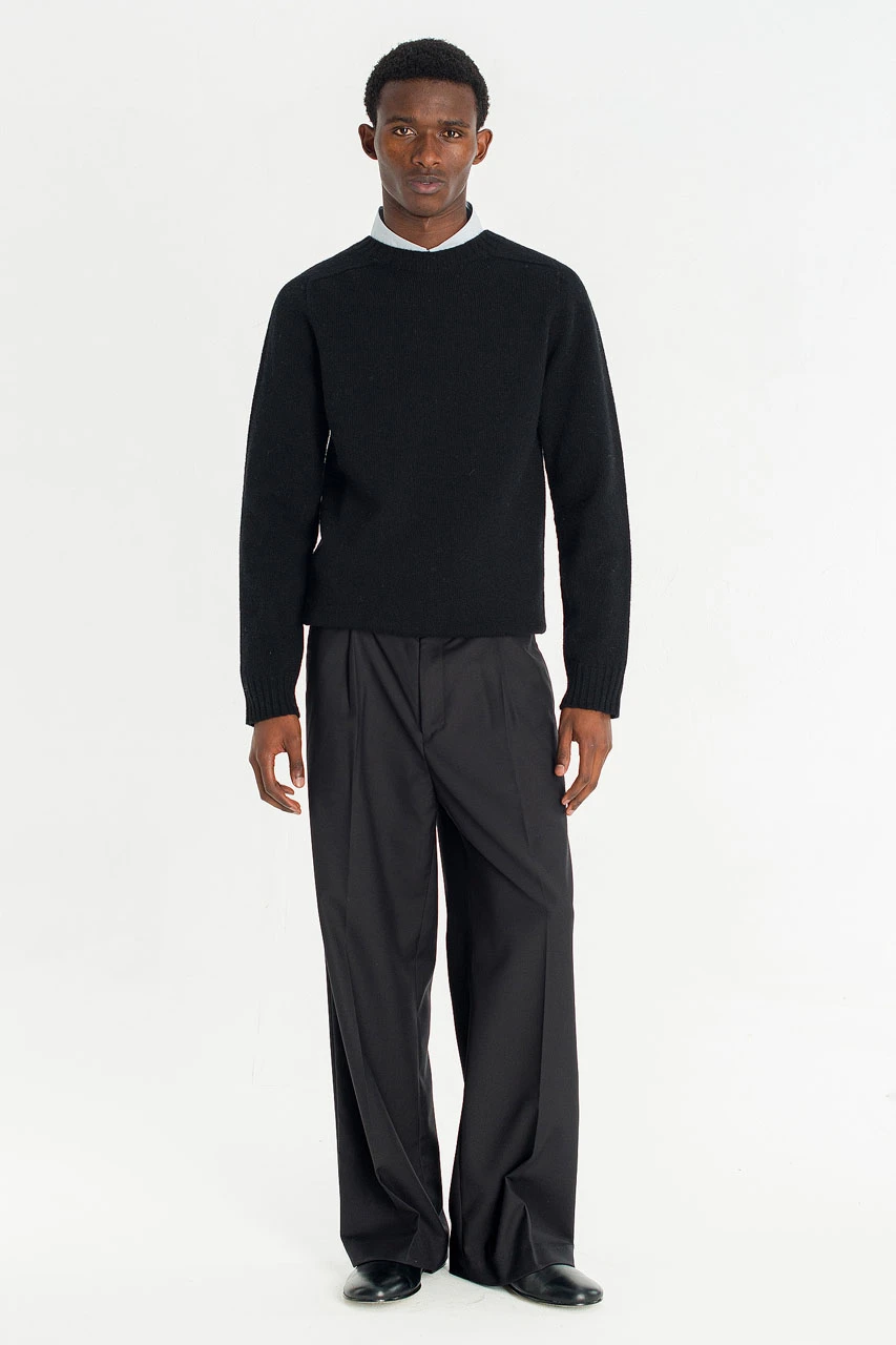 Menswear | Lochfield Wool Seamless Jumper, Black