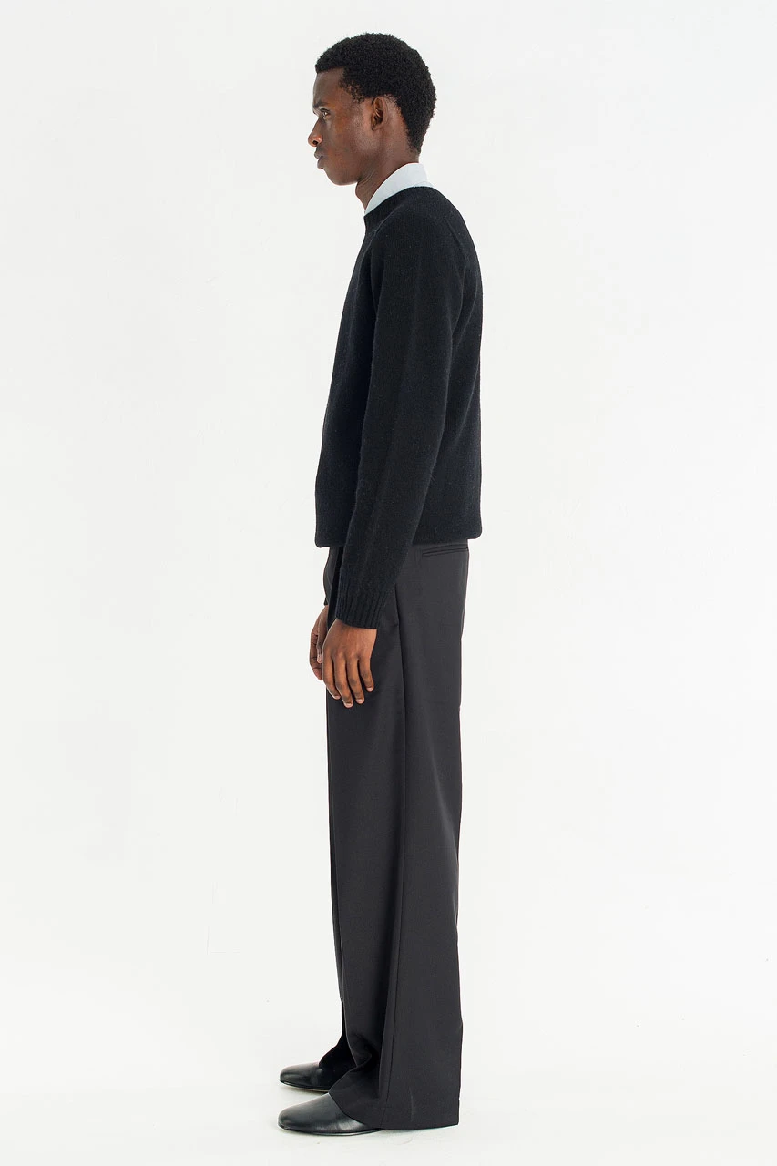 Menswear | Lochfield Wool Seamless Jumper, Black