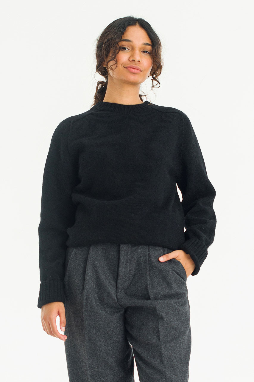 Lochfield Wool Seamless Jumper, Black