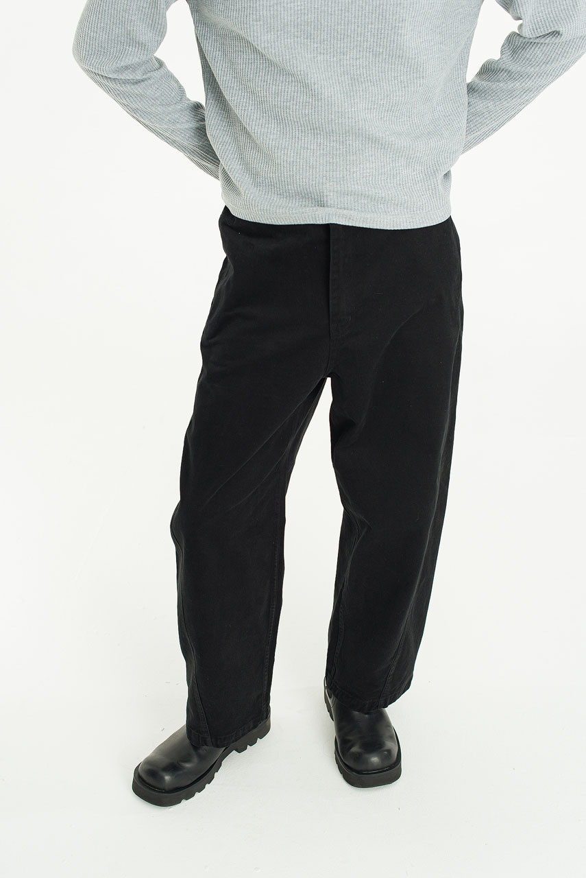 Menswear | Curved Structured Pants, Black