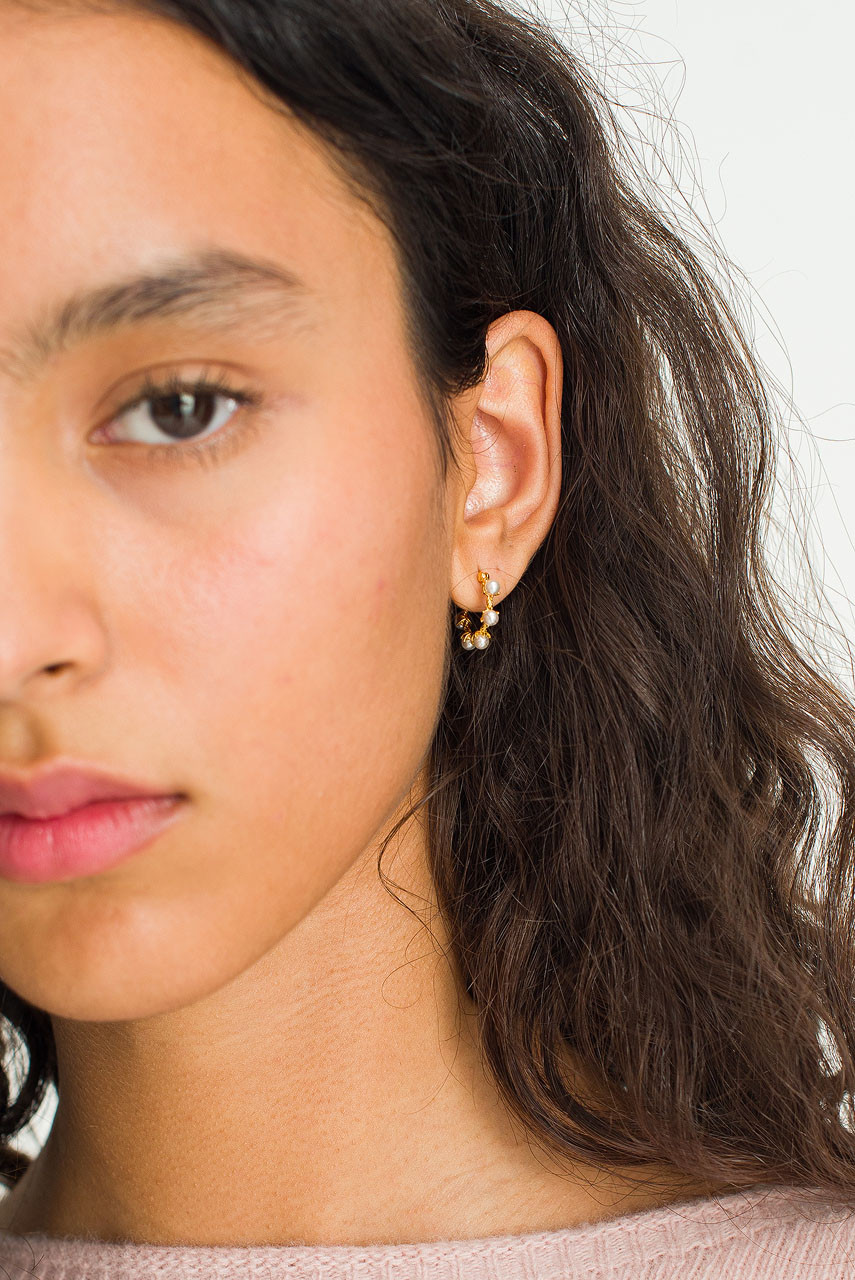Yui Mini Pearl Hoop Earrings, Gold