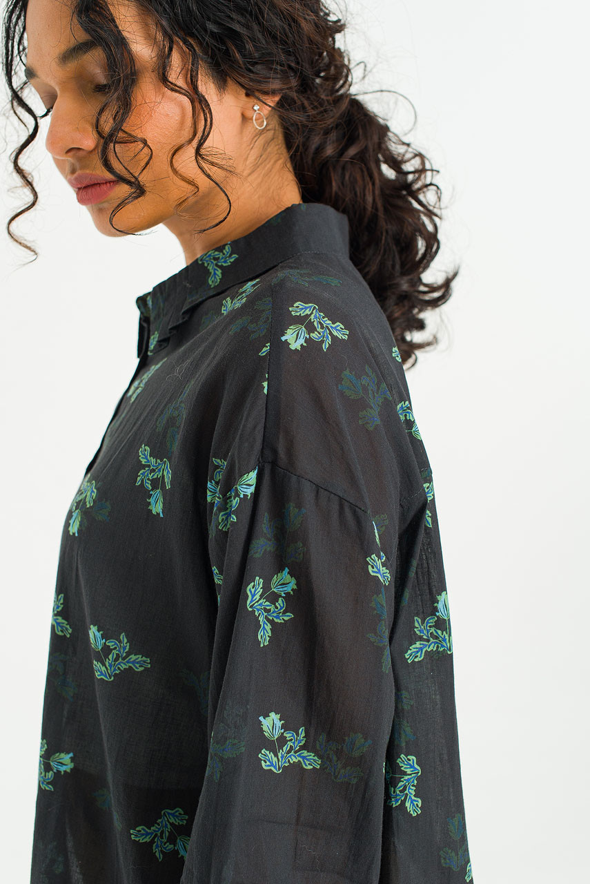 Lavender Pleated Collar Blouse, Black