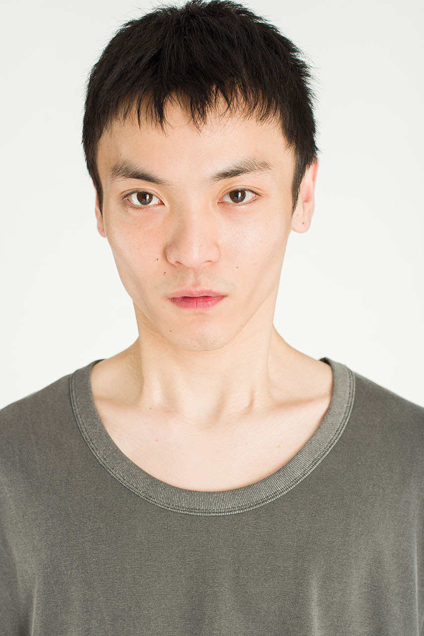 Menswear | U-Neck Crop Tee, Charcoal