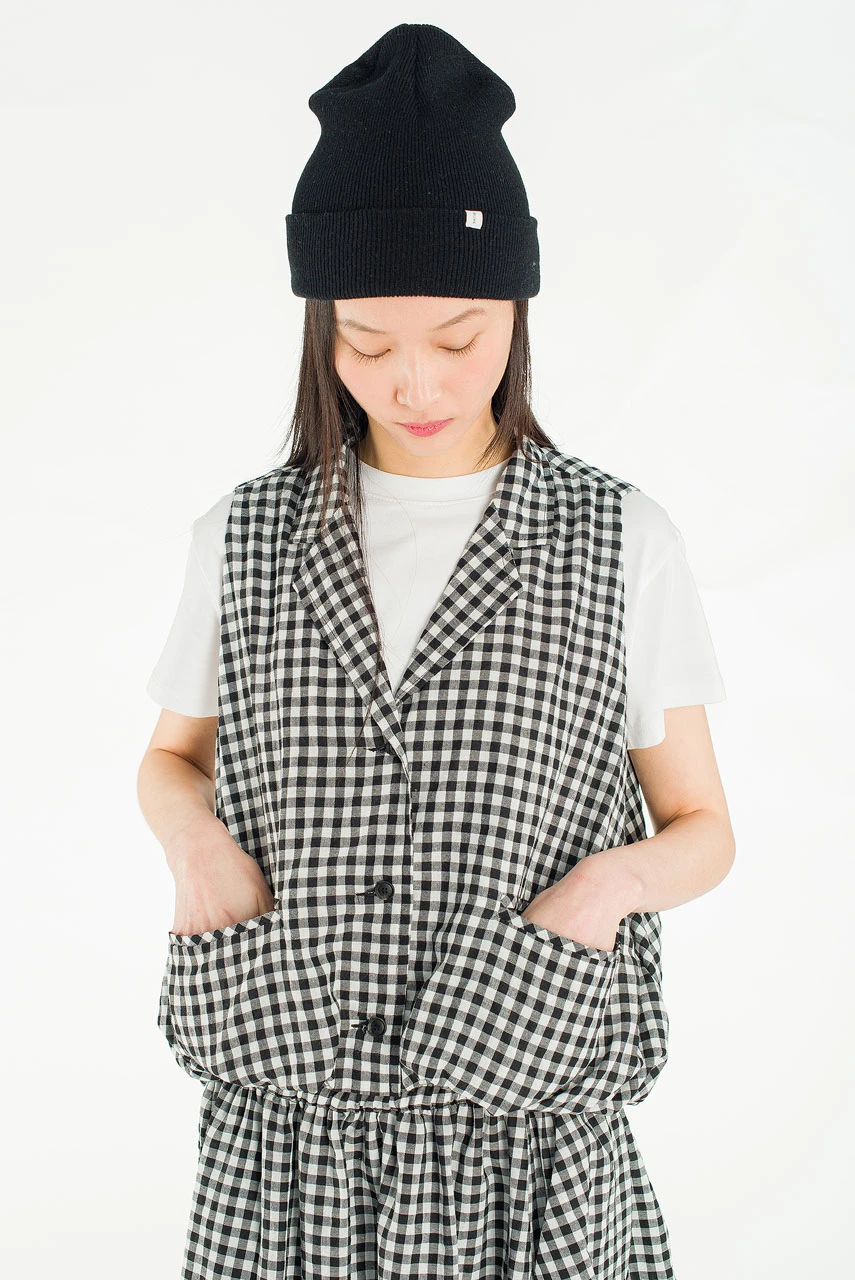 April Gingham Simple Vest, Black