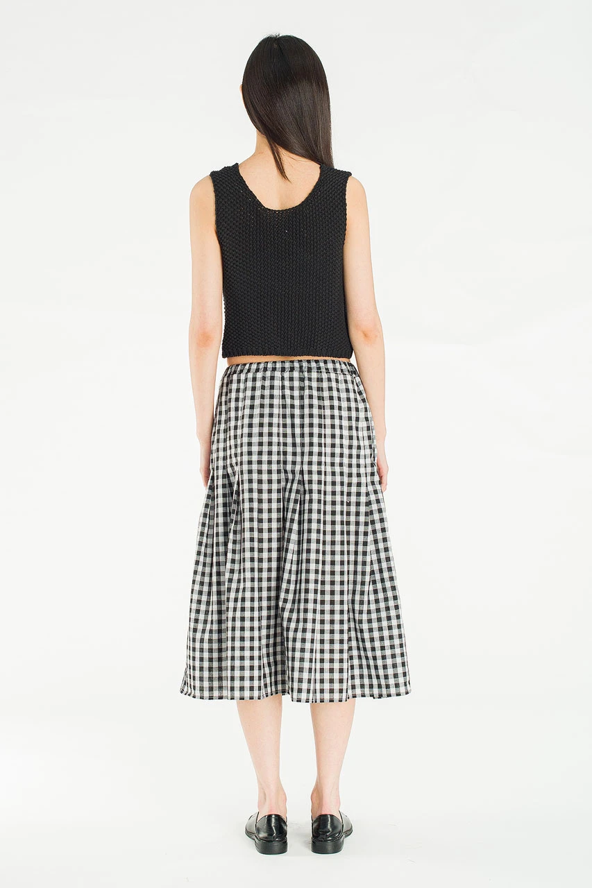 Miel Gingham Check Pleated Skirt, Black