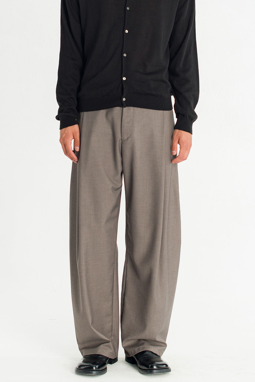 Menswear | Curved Pleated Slacks, Grey