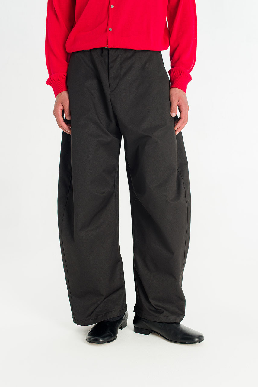 Menswear | Lightweight Barrel Pants, Black