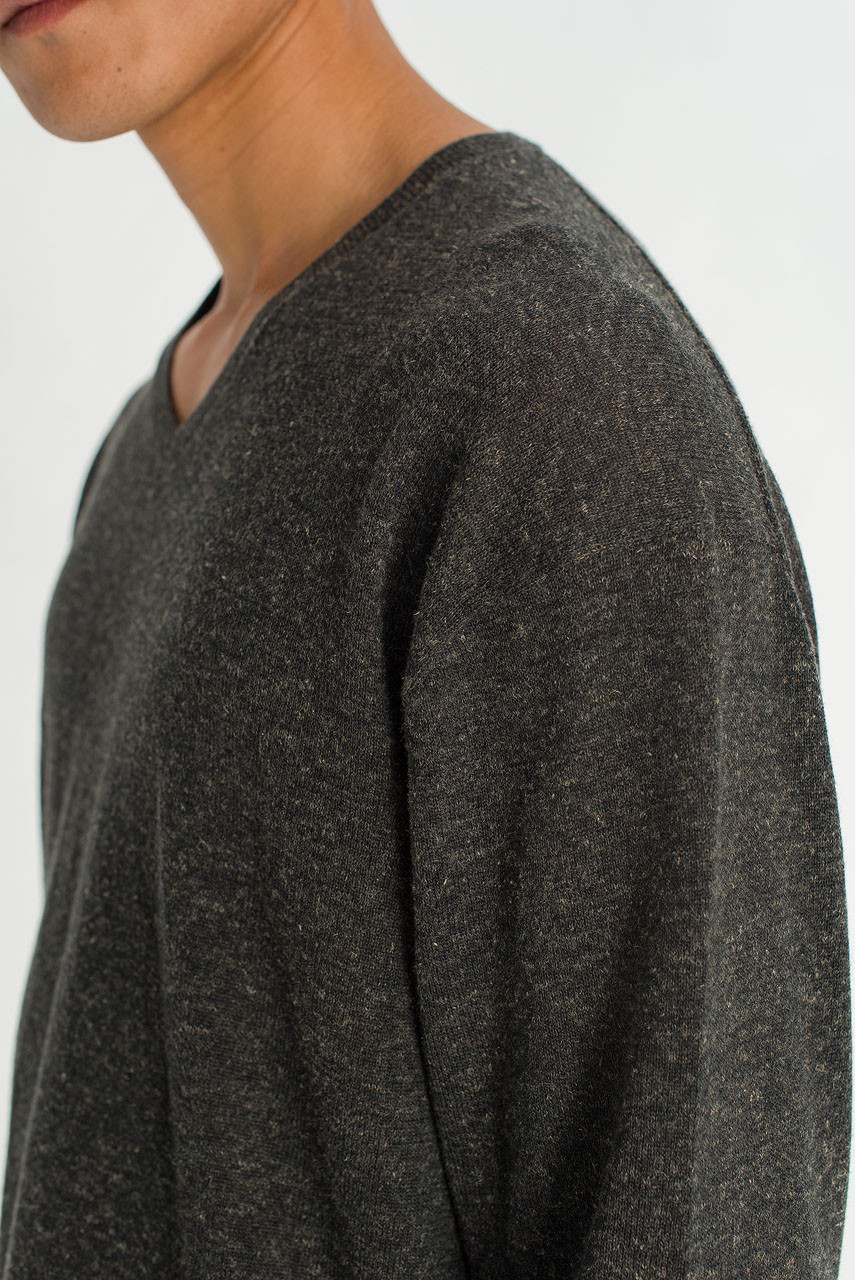 Menswear | Marl V-Neck Knit, Charcoal