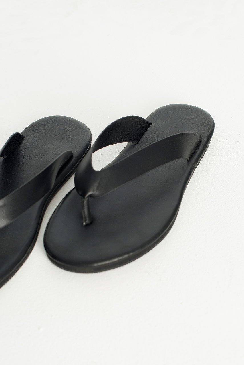 Menswear | Leather-Look Flip Flops, Black