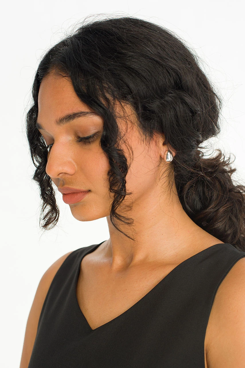 Soft Pebble Studs, Silver
