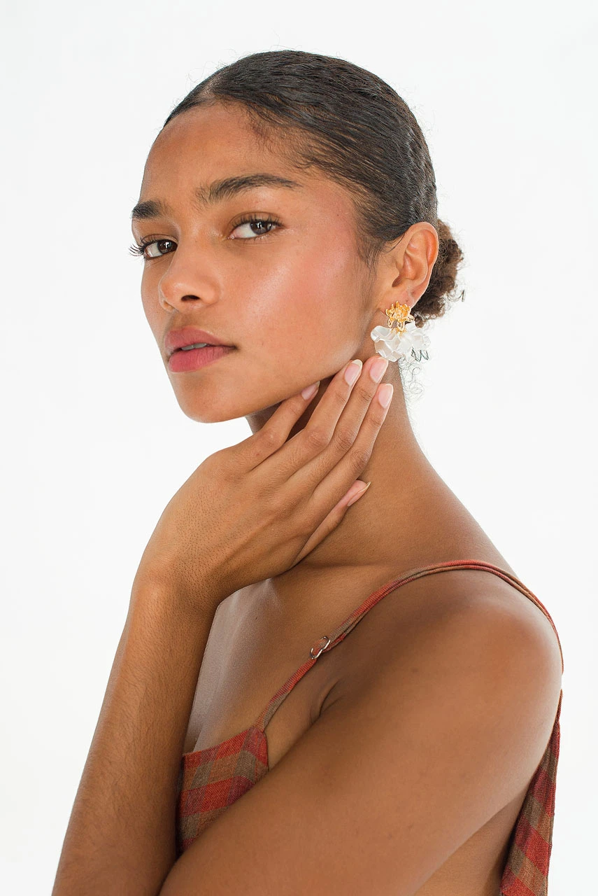 Petal Cloud Earrings, Gold