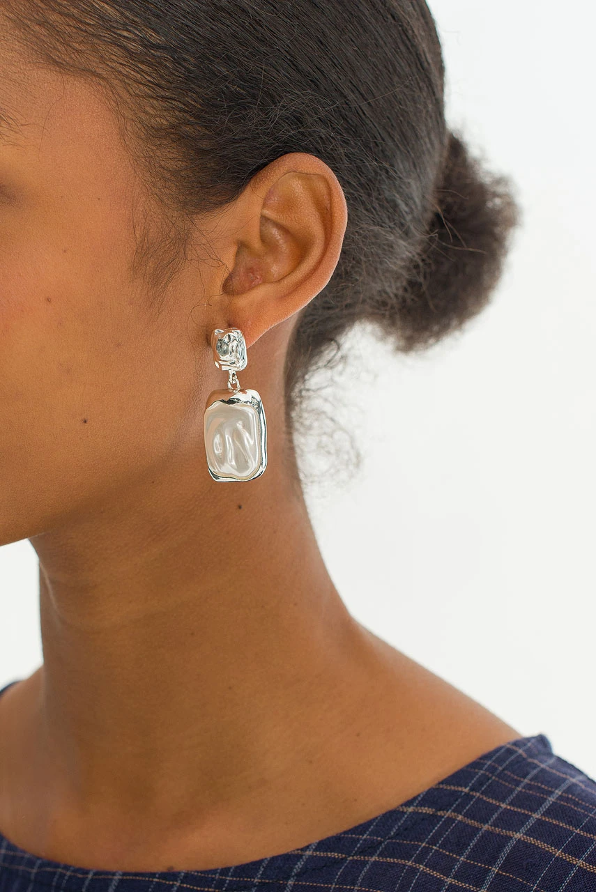 Gallery Pearl Earrings, Silver
