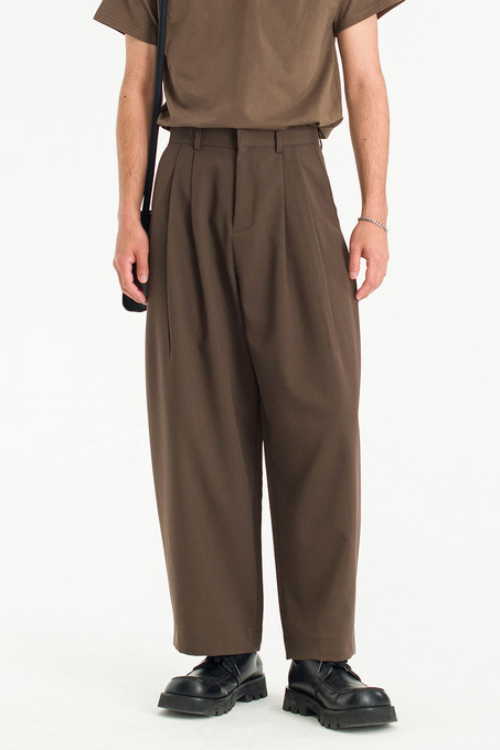 【BAON】[unisex] Menconi Brown Balloon Wide Cotton Pants Women's Cotton Balloon Pants in brown - sizes Small to Large