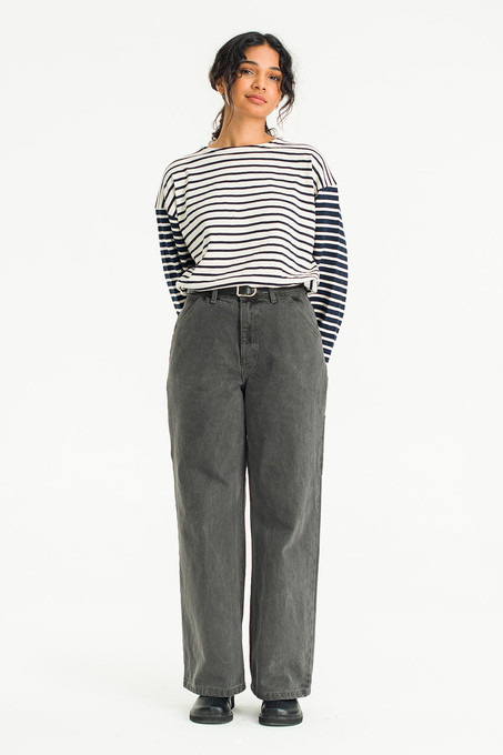 20241007-011-CHARCOAL-