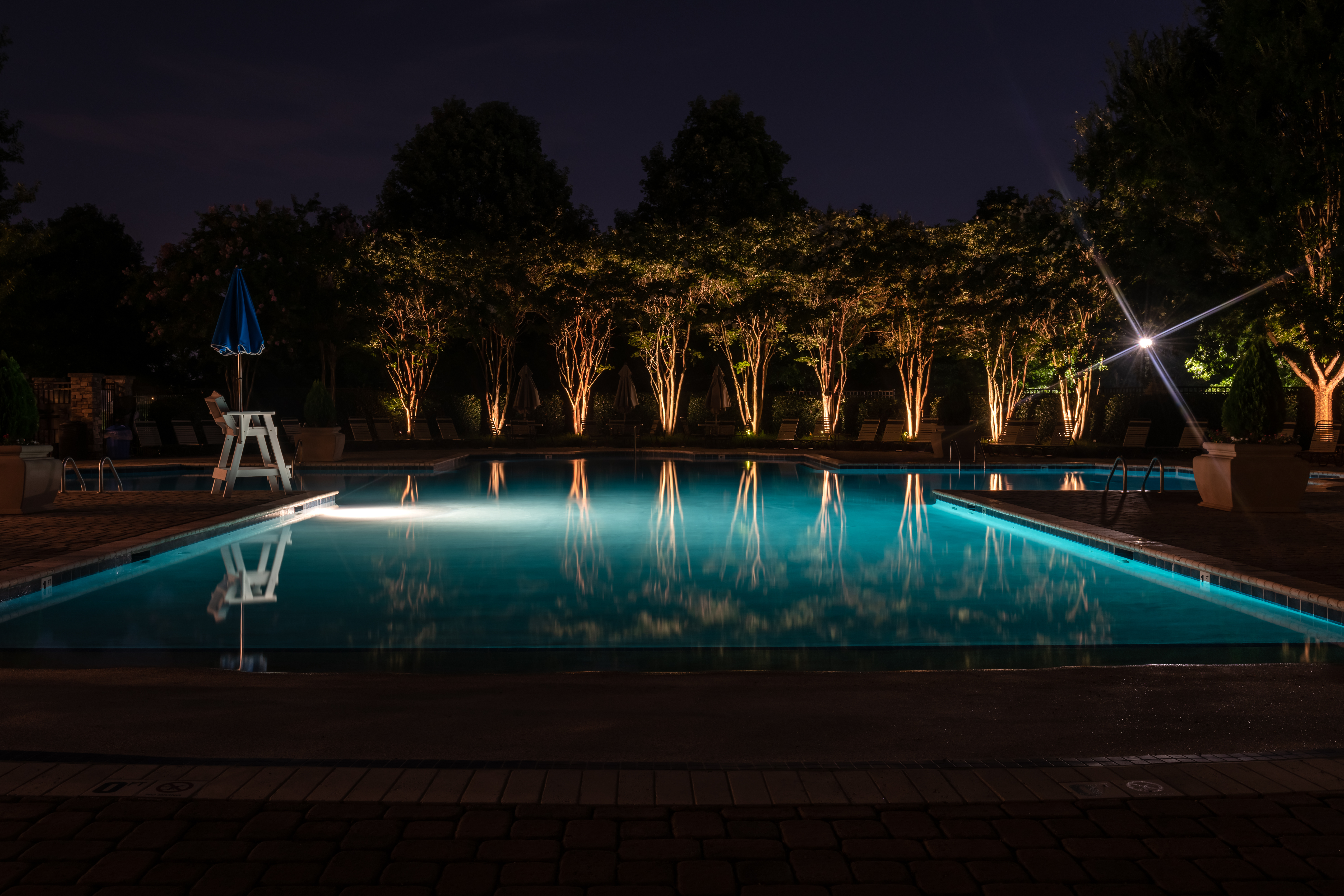 Eclairage design piscine 