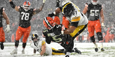 Nick Chubb’s Snowy TD Propels Browns to Victory – Get the Best Steelers & Browns Sports Cards Here! Nick Chubb’s Snowy TD Propels Browns to Victory – Get the Best Steelers & Browns Sports Cards Here!