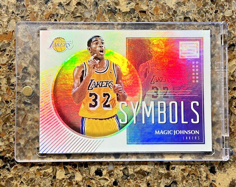 Magic Johnson 2018-19 Panini Status Symbols Holo Refractor Lakers HOF Gem Mint