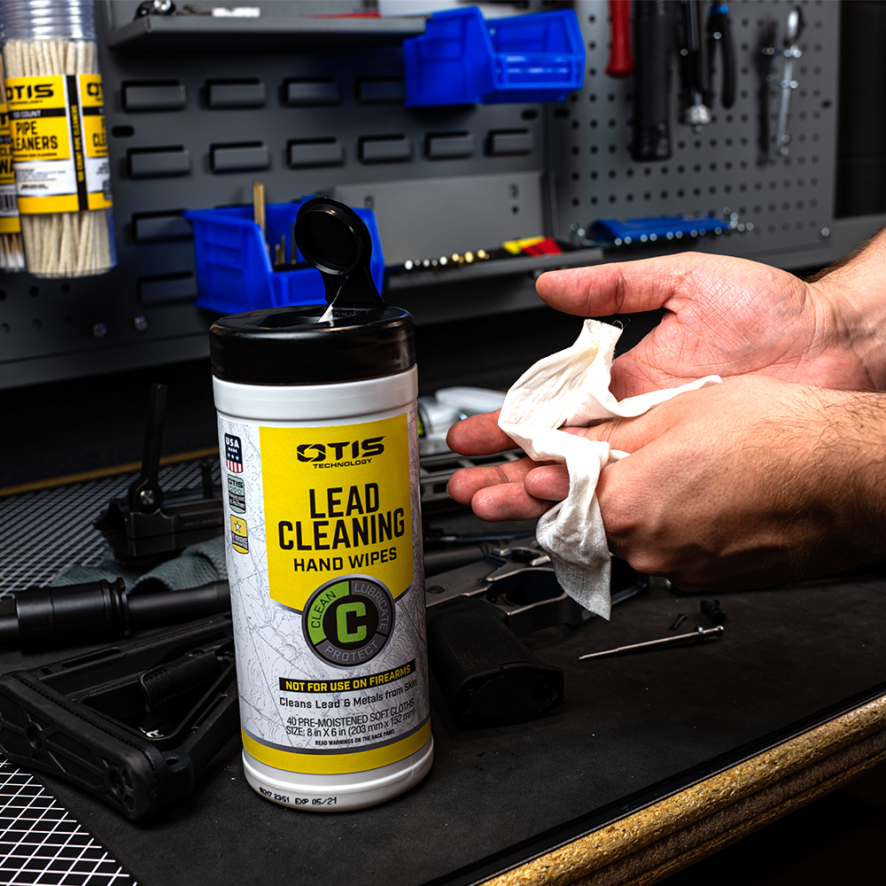 Otis Technology Lead Removing Hand & Skin Wipes Smart Gun Care