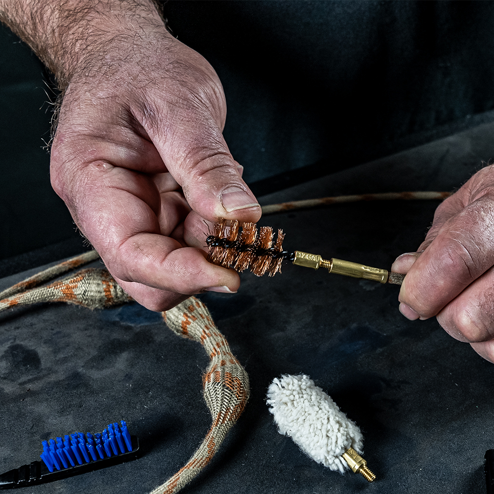 トイガン Overbore Systems SALT 0.76 Overbore Systems SALT 0.76 RifleShooter - February 2025 USA | PDF