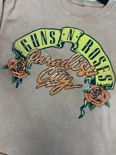 Guns N Roses Paradise City Roses Unisex Cut Hem Tee w/Foil Accents