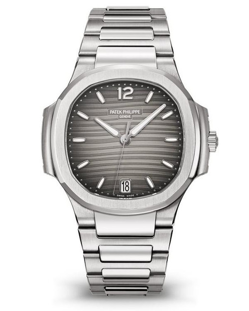 Patek Philippe Nautilus 7118/1A-011 Patek Philippe Nautilus 7118/1A-011