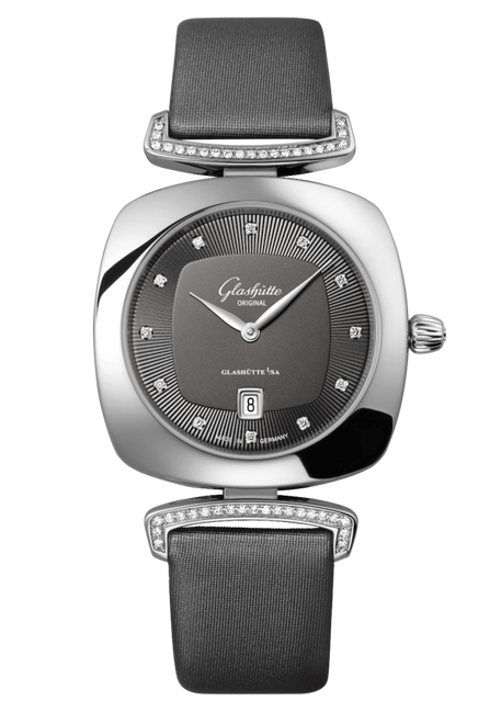 Glashutte Pavonina 1-03-01-06-12-02