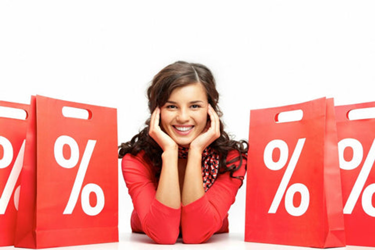 CLEARANCE SALE: Clean Beauty & Brand Name Fashions