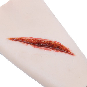 TRAUMASIM Wearable Sharp Laceration Forearm with Bleeding Capacity