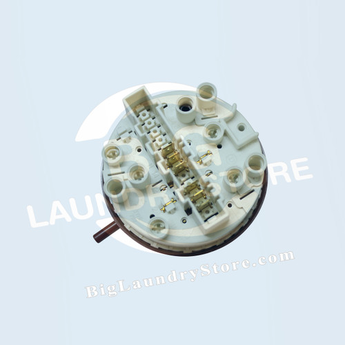 Level  Control Switch - W125 & W185 - Wascomat # 885902