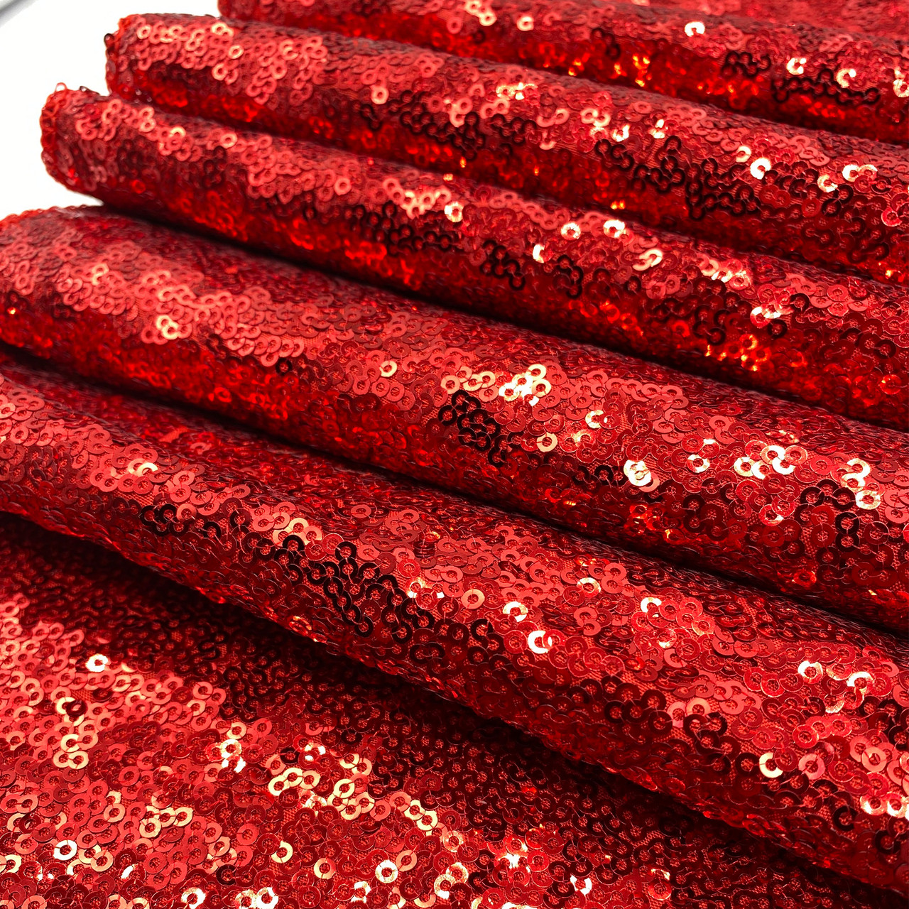  30g/Lot Red Sequin for Sewing Sequin Dresses for Women-Red  Sequins for Crafts Sewing-Loose Sequins for Crafts-DIY Champagne Sequins  Tablecloth Backdrop Curtain Table Runner Dress (10mm Flat)