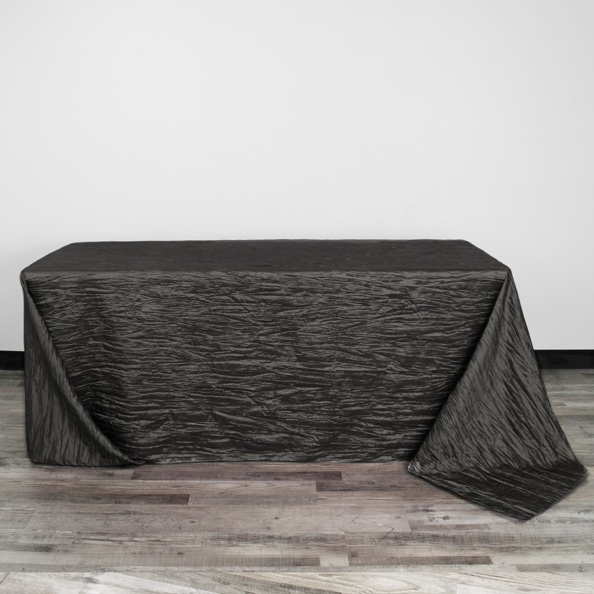 90 x 156 Inch Rectangular Crinkle Taffeta Tablecloth Black front