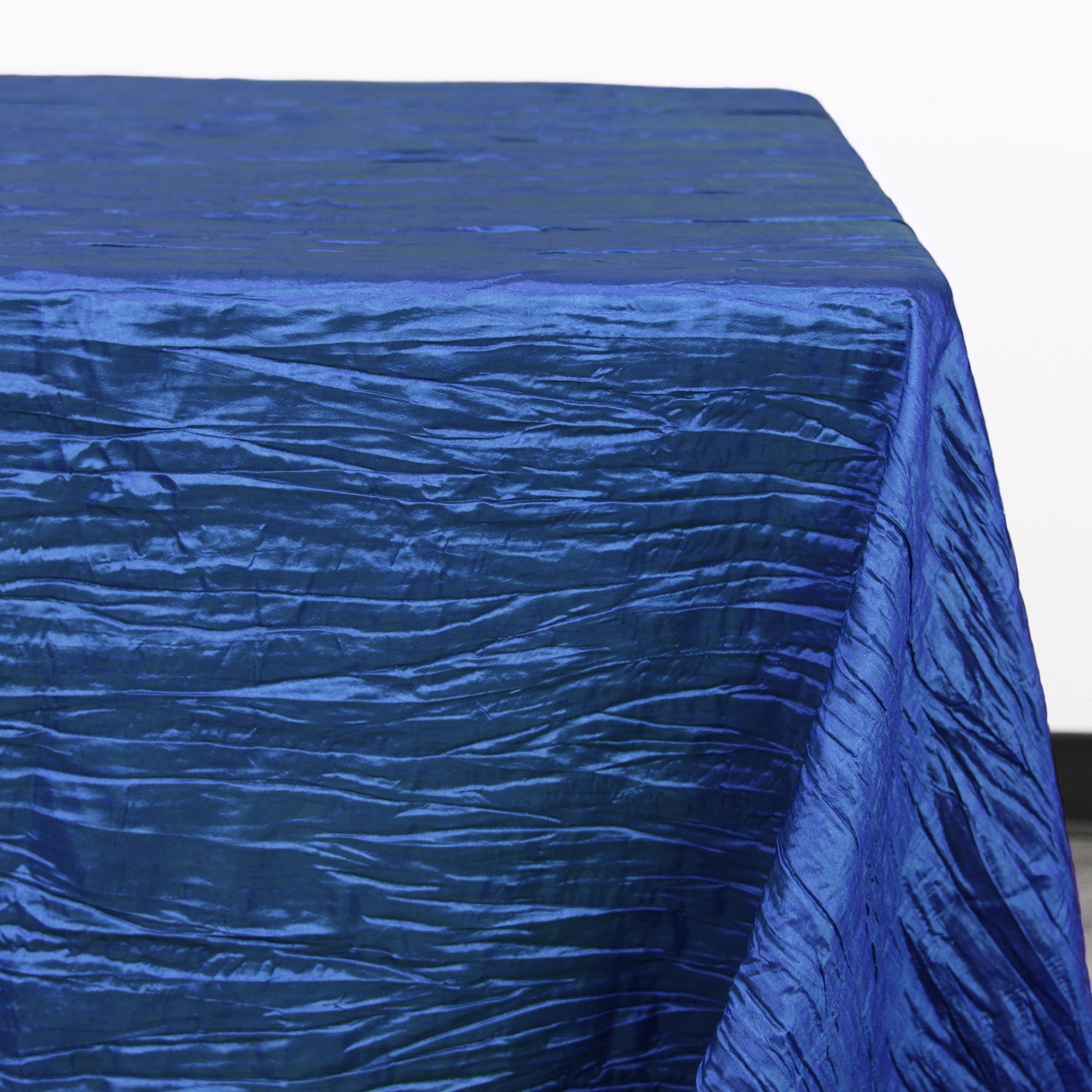 90 x 156 Inch Rectangular Crinkle Taffeta Tablecloth Royal Blue corner