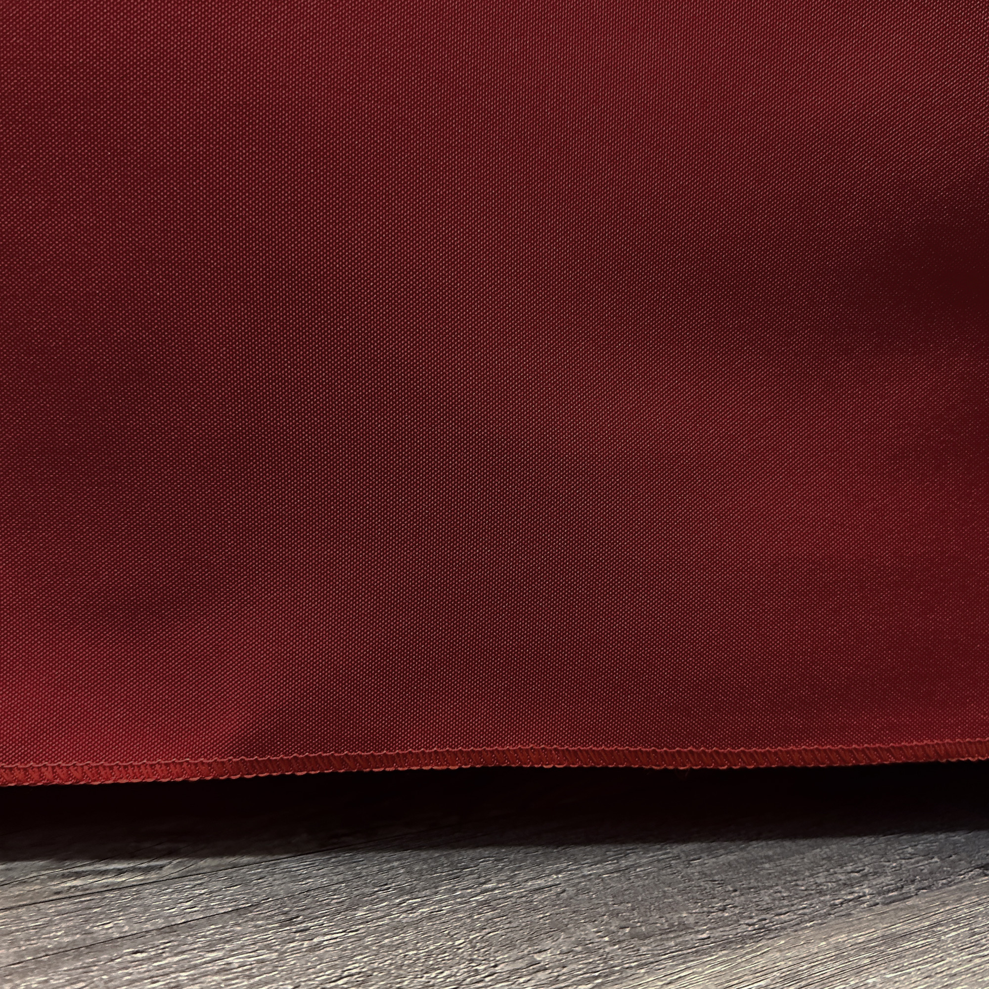 6 ft. Fitted Polyester Tablecloth Rectangular Burgundy hem