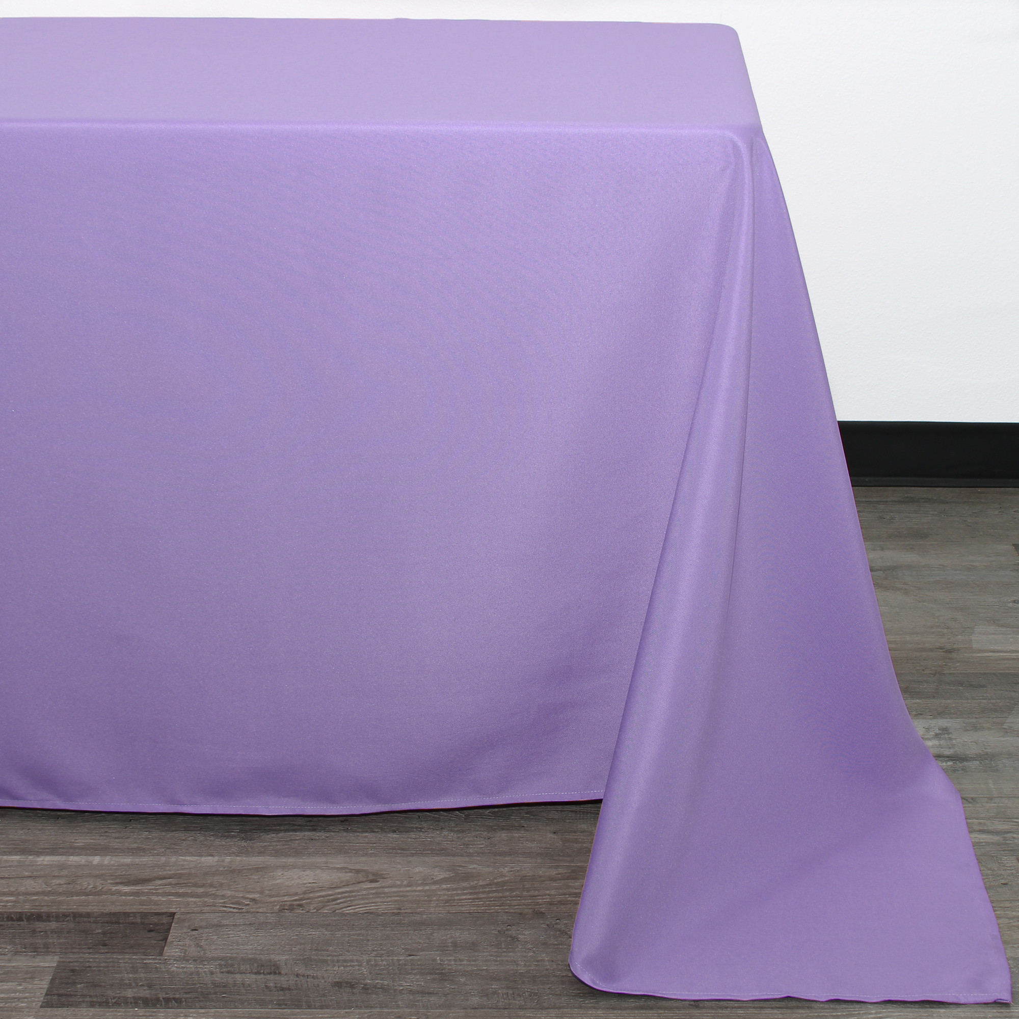 90 x 156 Inch Rectangular Polyester Tablecloth Lavender Corner