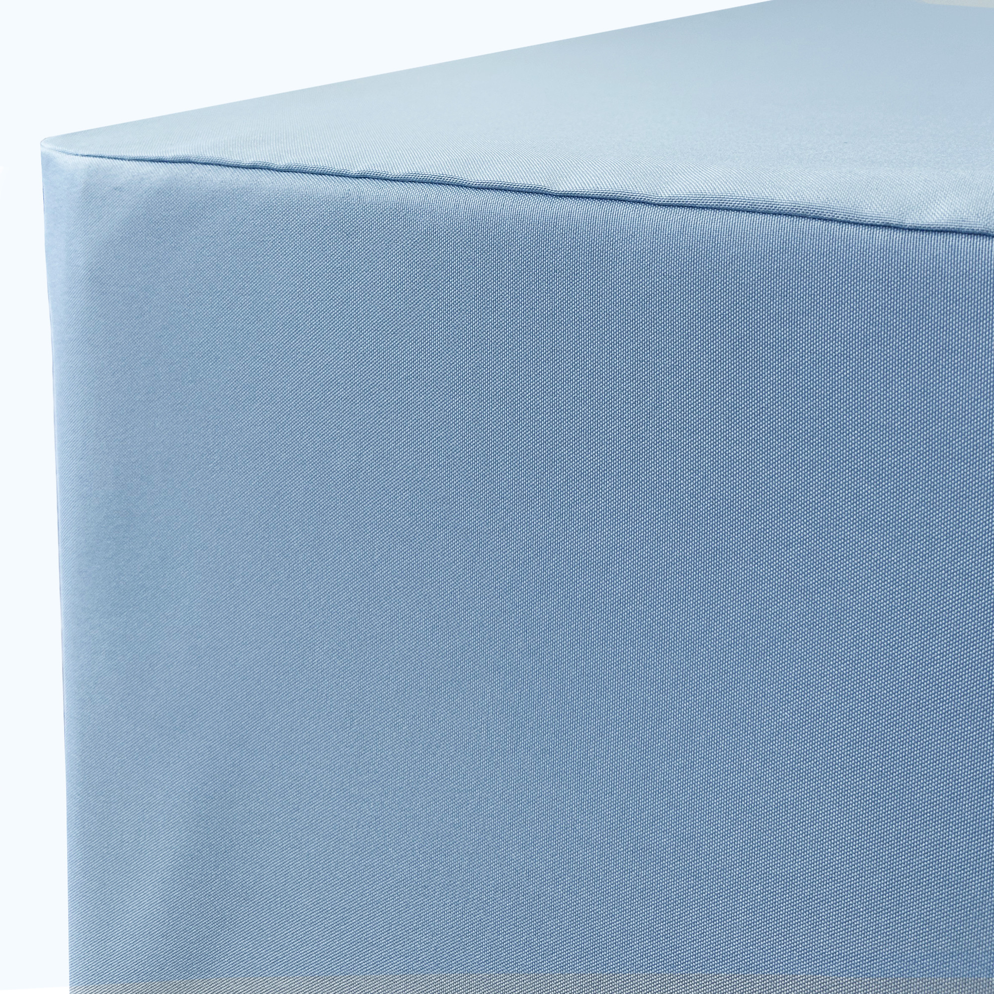6 ft Fitted Polyester Tablecloth Rectangular Light Blue corner
