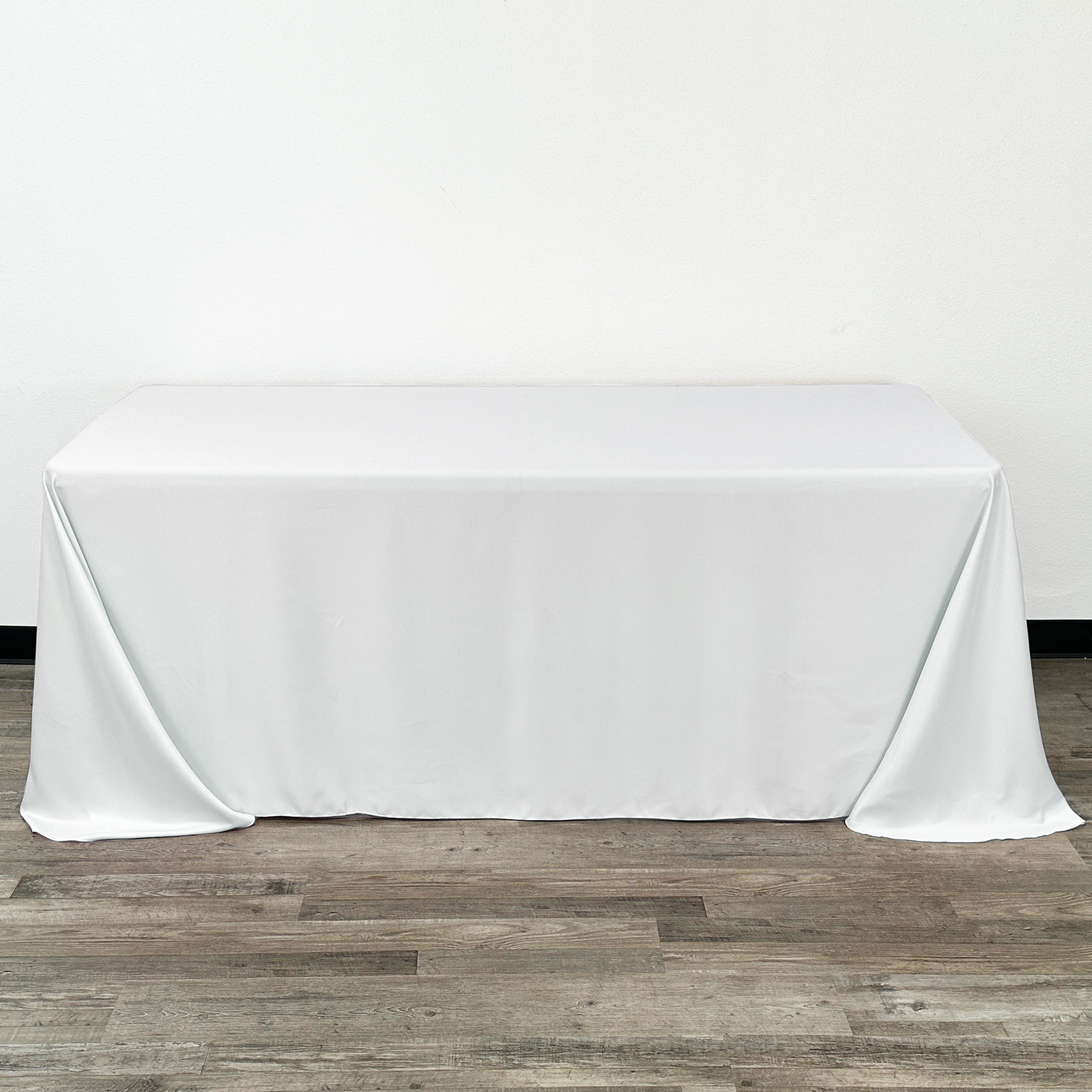 90 x 156 Inch Rectangular L'amour Tablecloth White front