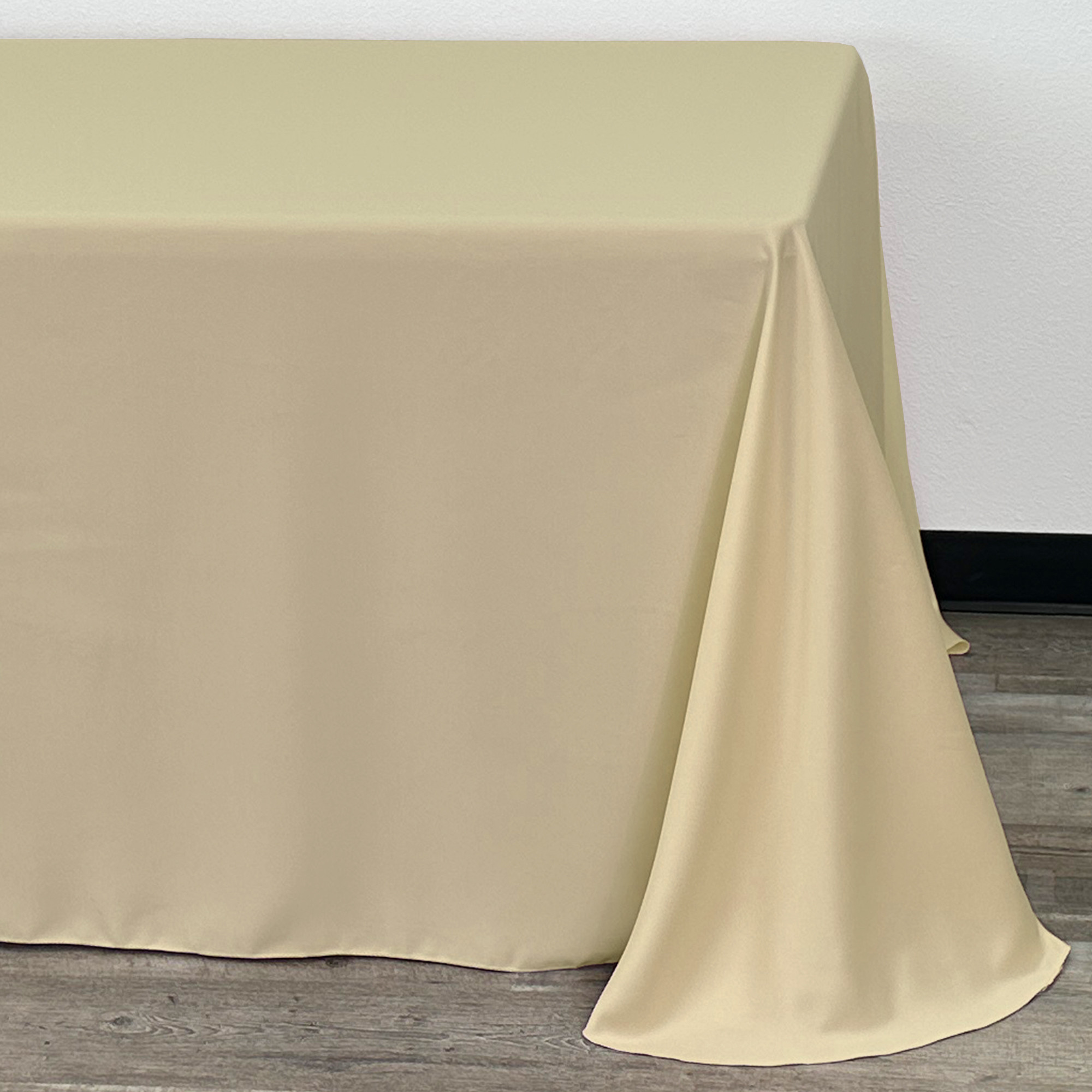 90 x 156 Inch Rectangular L'amour Tablecloth Champagne corner