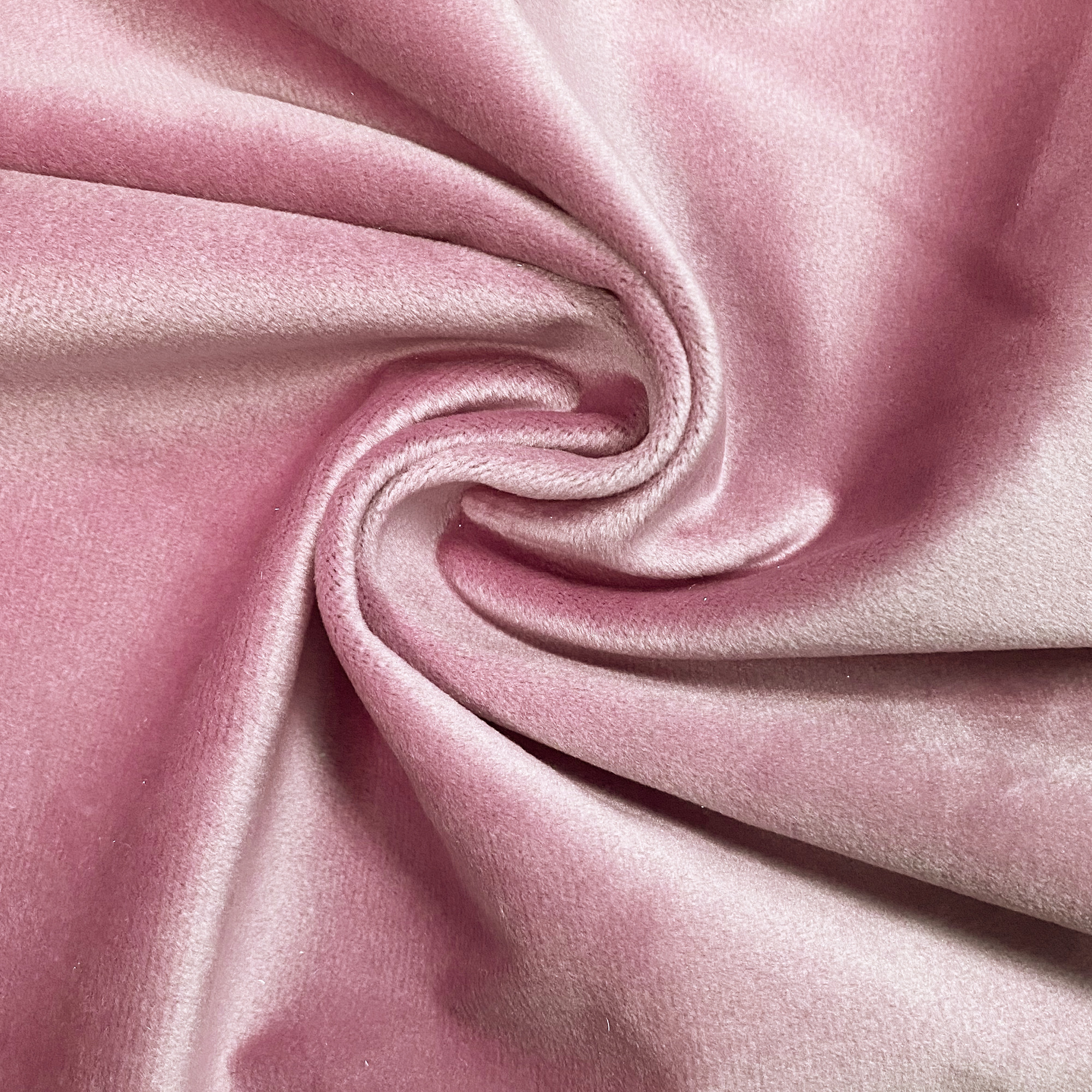 132 Inch Round Velvet Tablecloth Dusty Rose