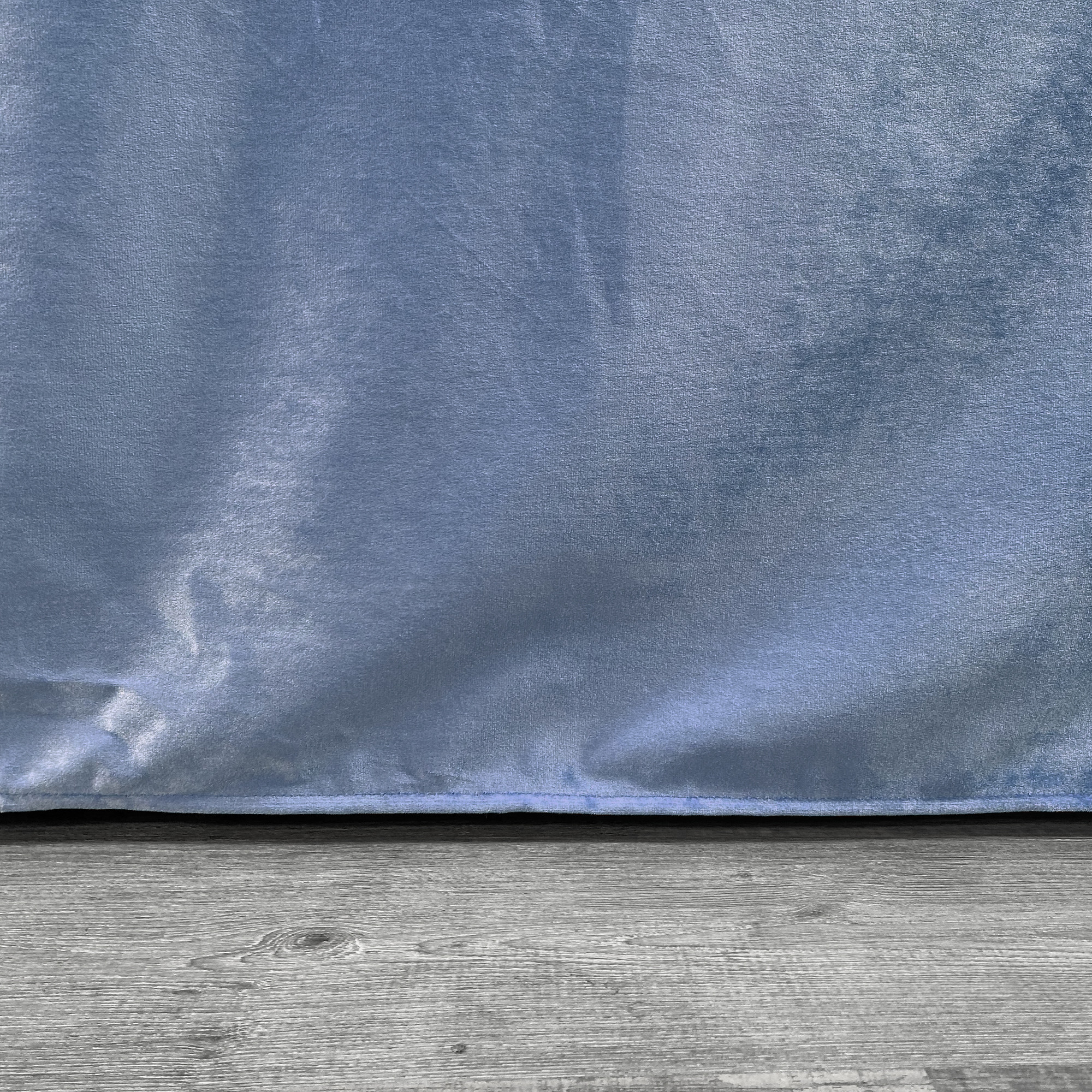 90 x 132 Inch Rectangular Velvet Tablecloth Dusty Blue Hem