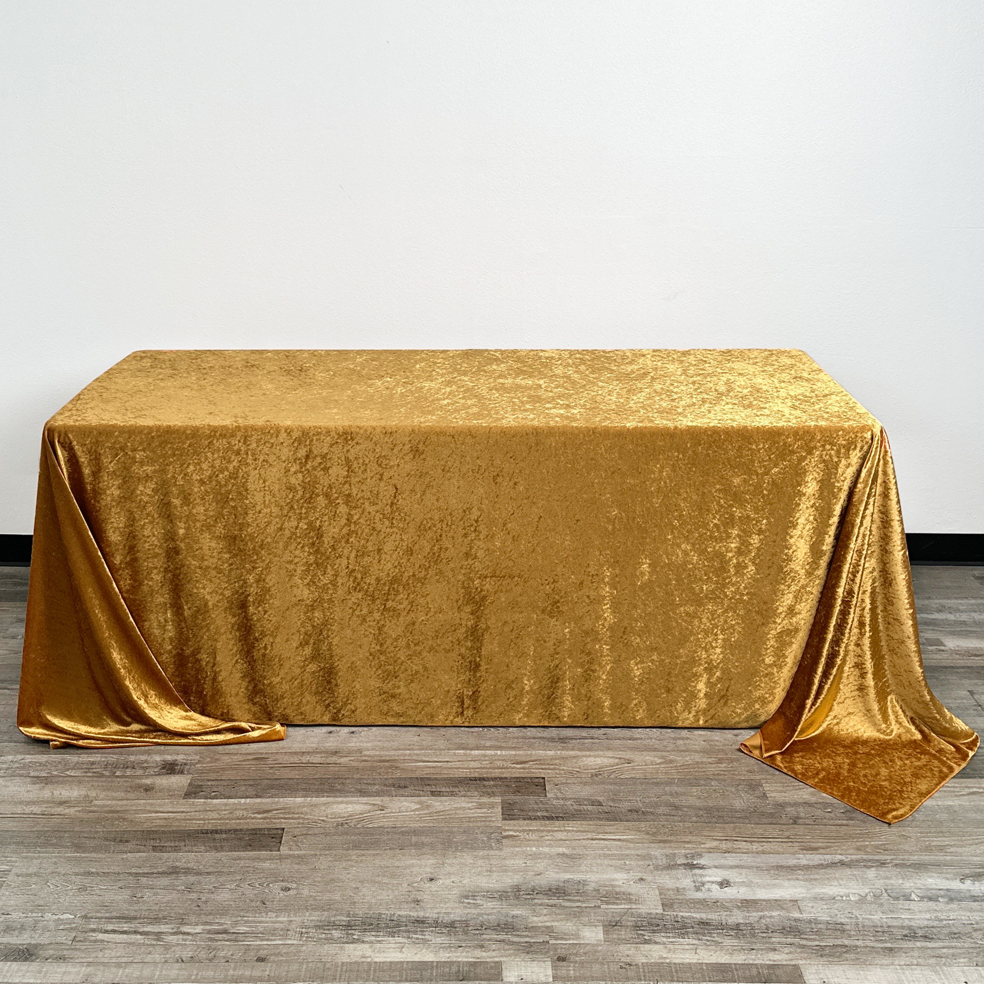 90 x 132 Inch Rectangular Crushed Velvet Tablecloth Gold front