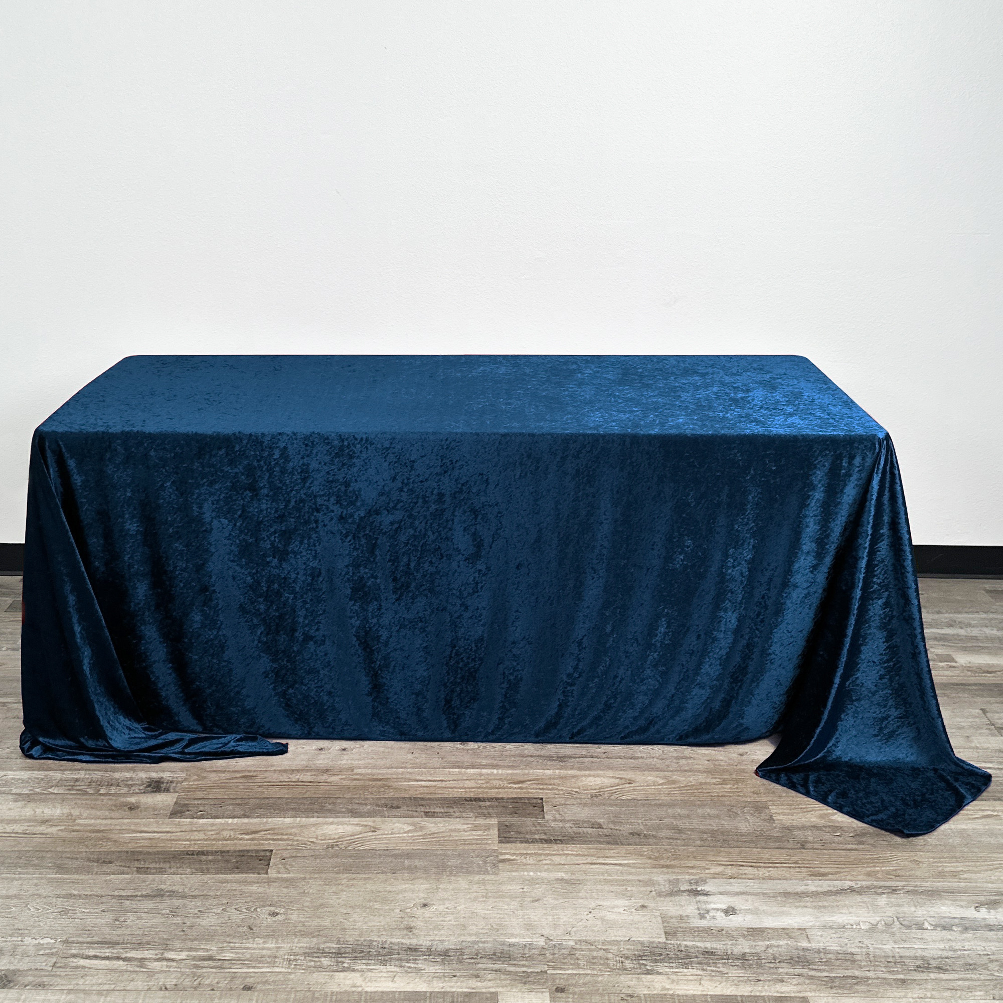 90 x 132 Inch Rectangular Crushed Velvet Tablecloth Navy Blue front