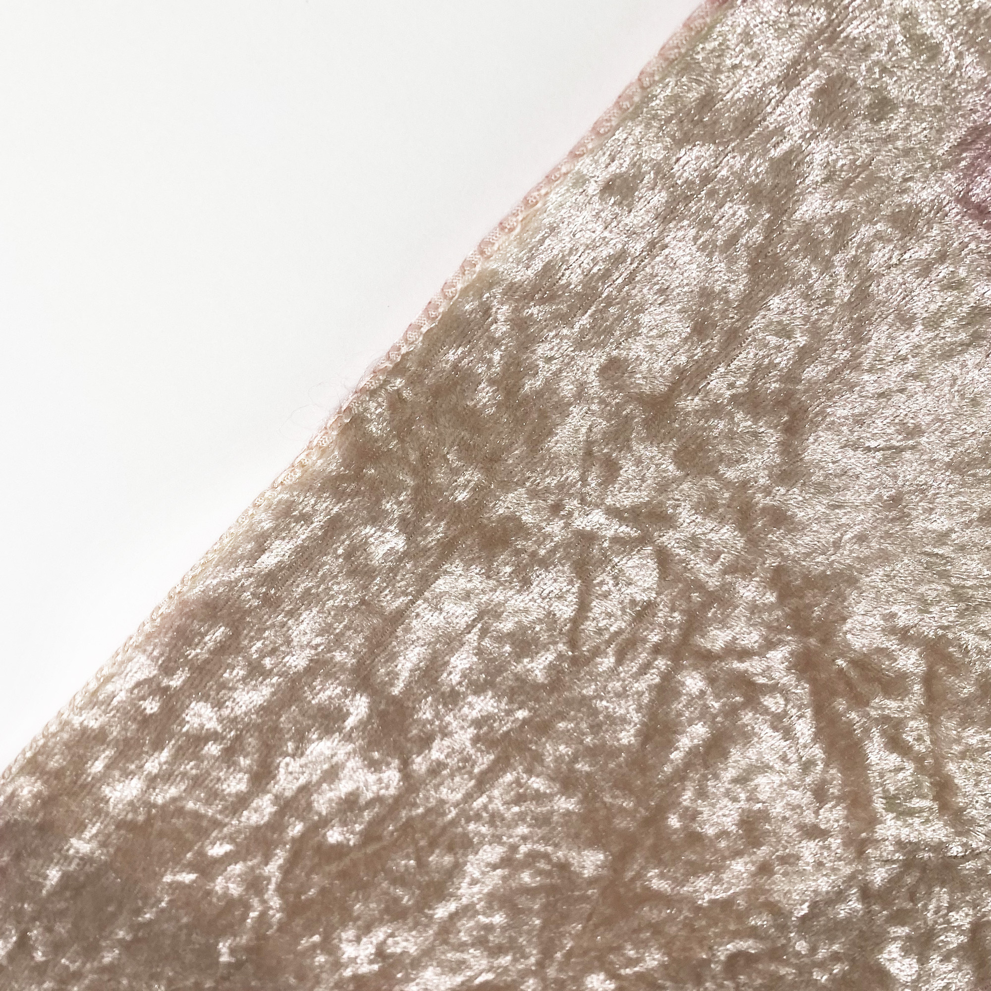 120 Inch Round Crushed Velvet Tablecloth Champagne Hem