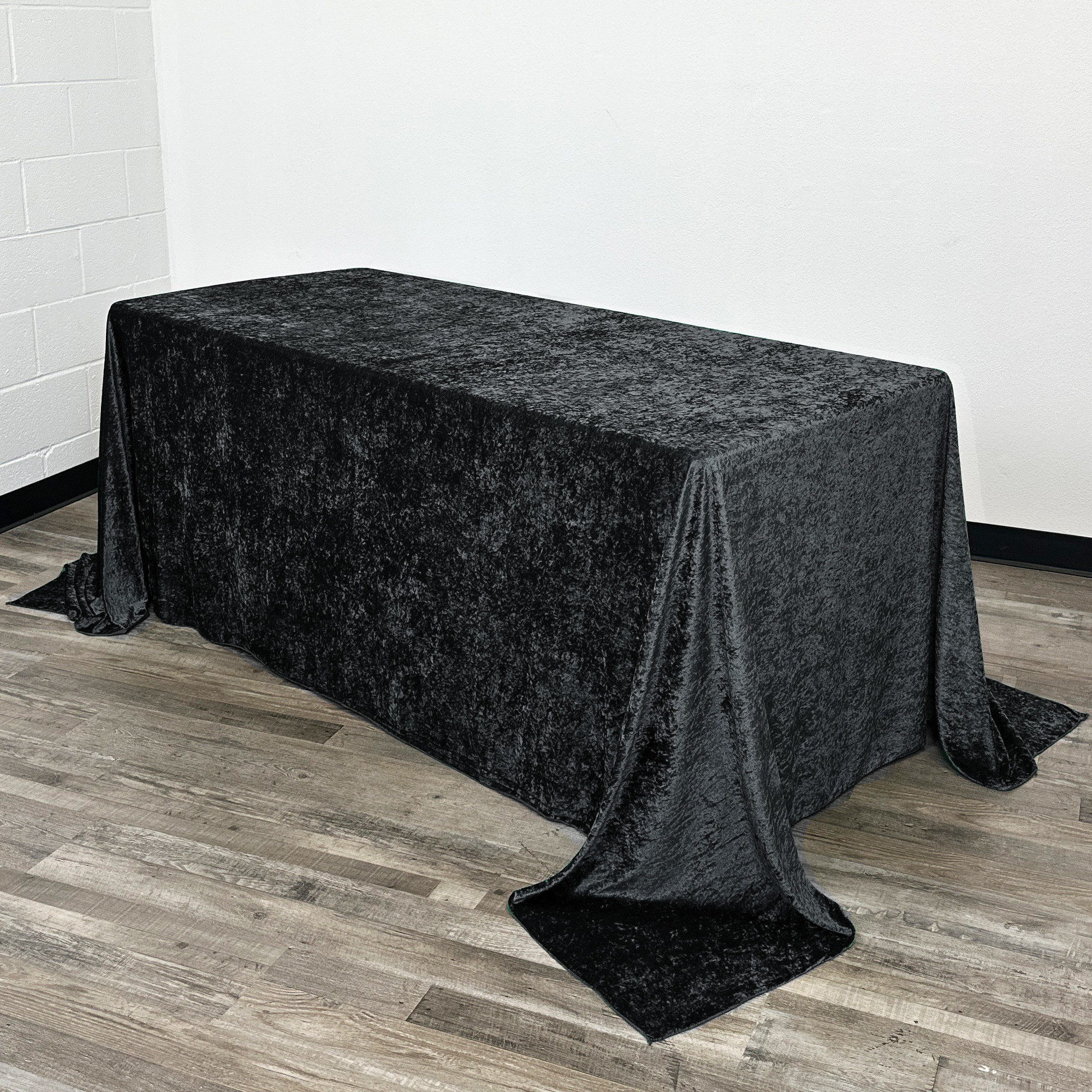 90 x 156 Inch Rectangular Crushed Velvet Tablecloth Black
