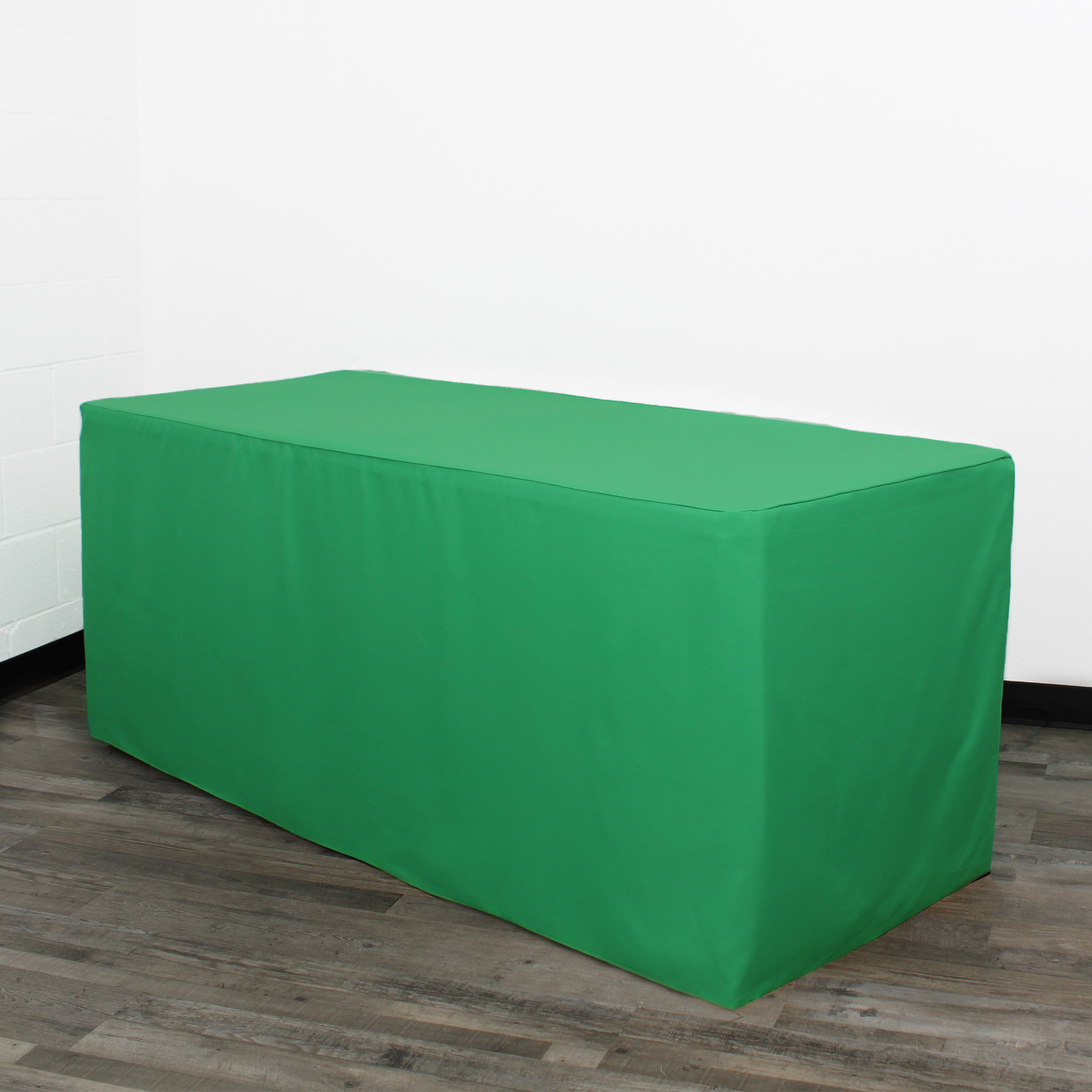 6 ft Fitted Polyester Tablecloth Rectangular Emerald Green