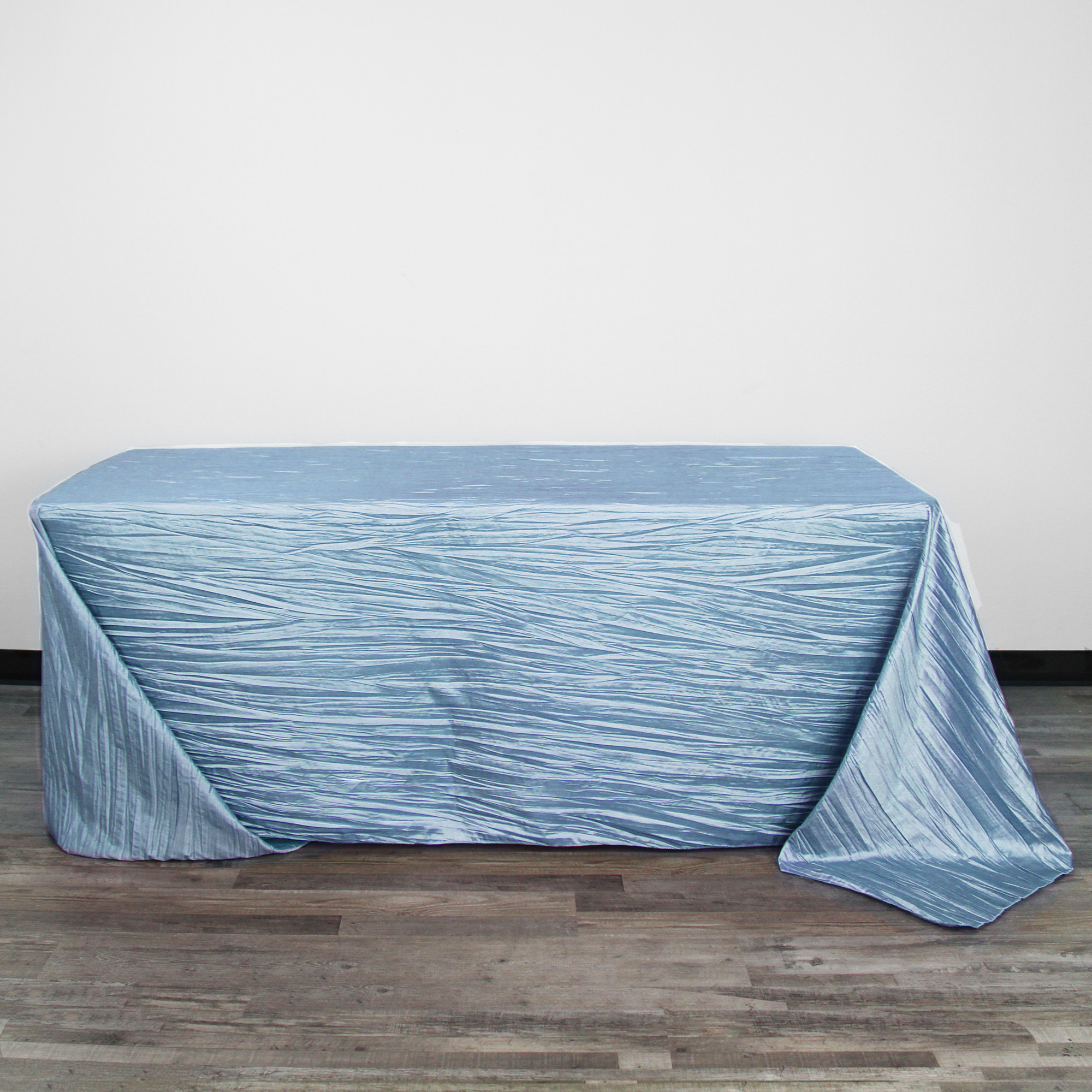 90 x 156 Inch Rectangular Crinkle Taffeta Tablecloth Light Blue front
